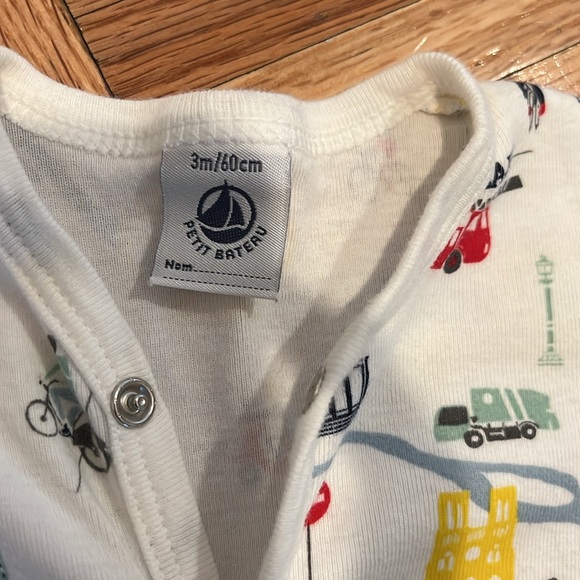 Petit Bateau Paris Cityscape Onesie Unisex 3M - Picture 3 of 5